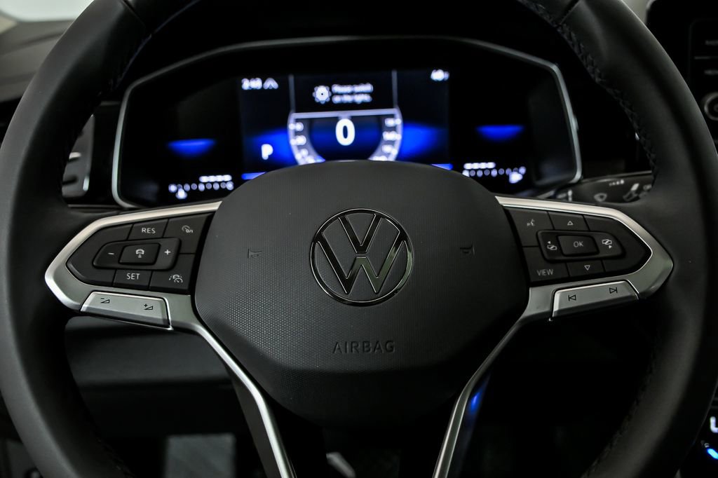New 2026 Volkswagen Jetta SE FWD image 12