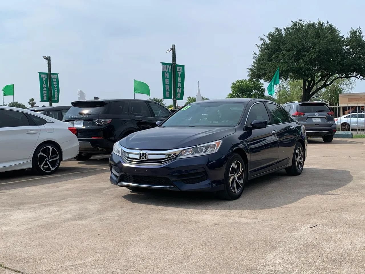 Used 2017 Honda Accord LX image 4