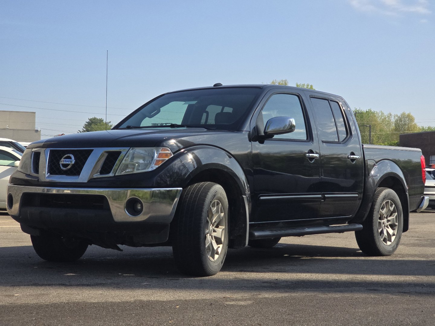 Used 2019 Nissan Frontier SL RWD image 10