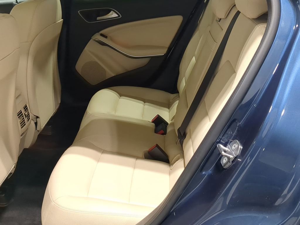 Used 2019 Mercedes-Benz GLA 250 4MATIC image 20