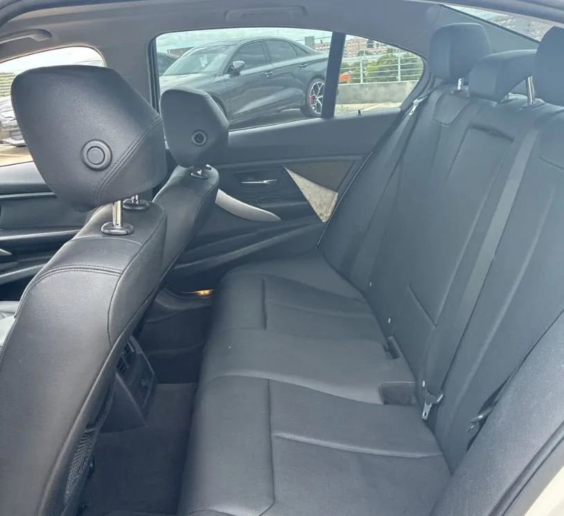 Used 2012 BMW 328i 328i Sedan 4D image 11