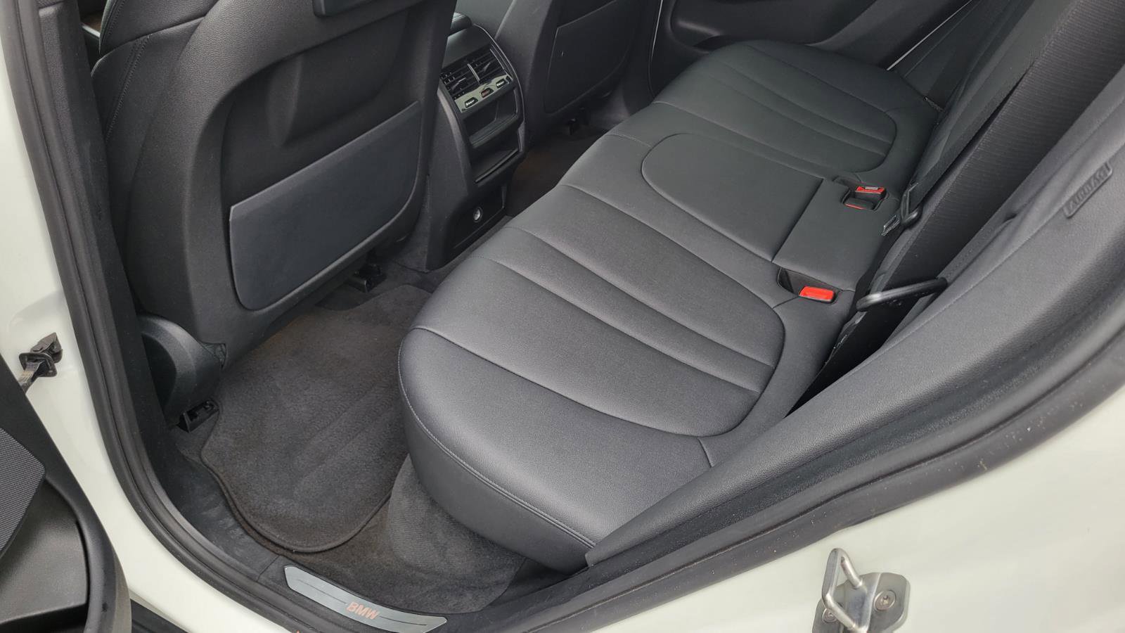 Used 2020 BMW X5 sDrive40i image 34