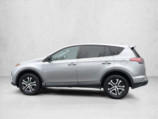 Used 2017 Toyota RAV4 LE image 8