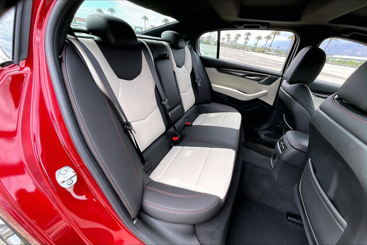 New 2026 Cadillac CT5 Sport w/ Technology Package RWD image 31