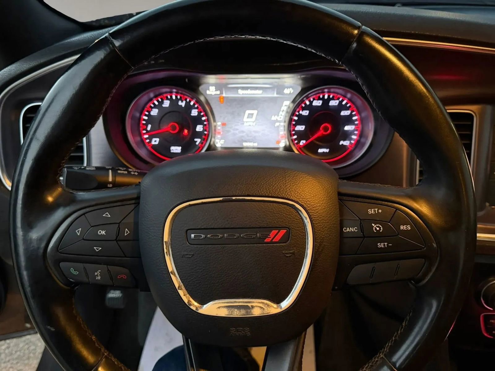 Used 2015 Dodge Charger SE w/ Power Sunroof Group image 16