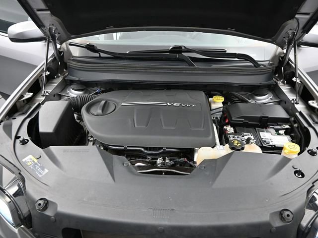 Used 2019 Jeep Cherokee Limited image 20