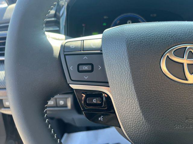 Certified 2026 Toyota Camry Hybrid FWD image 16