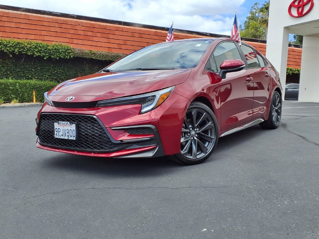 Certified 2024 Toyota Corolla SE w/ SE Premium Package FWD image 40