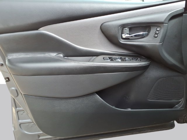 Used 2024 Nissan Murano SL FWD image 10