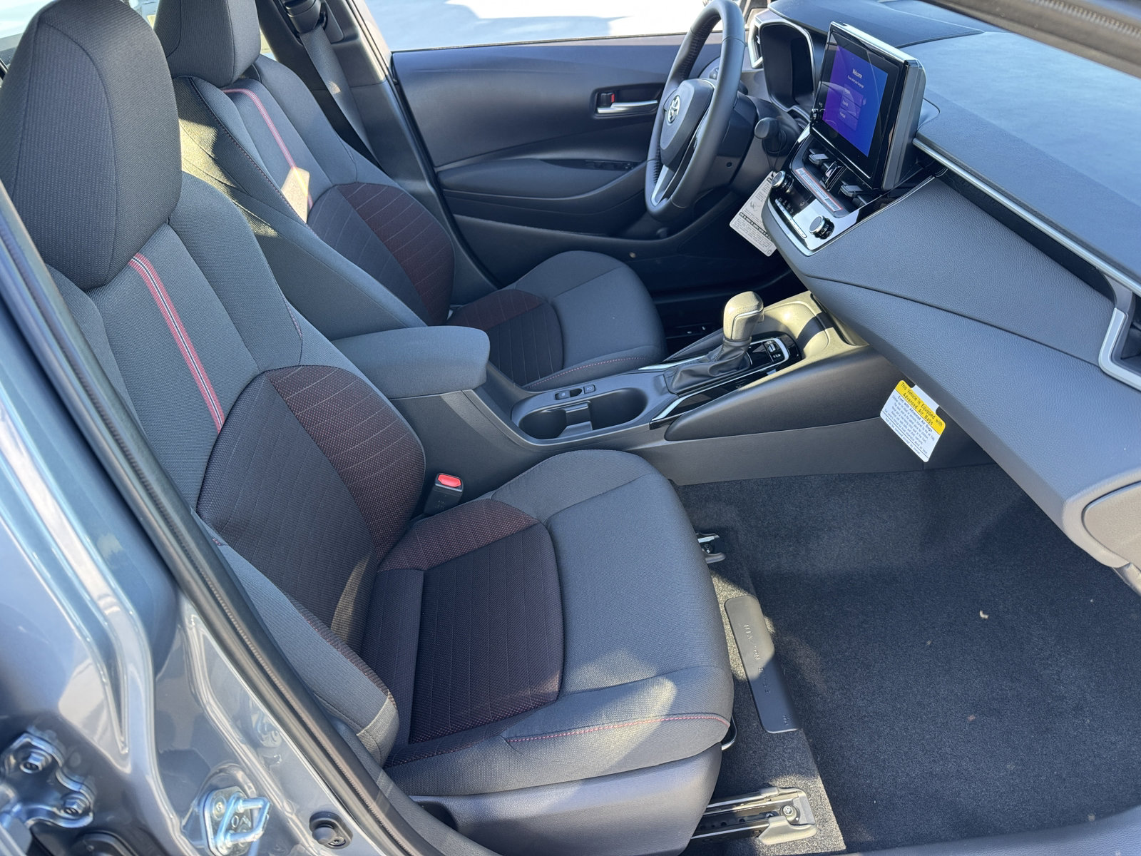 New 2026 Toyota Corolla SE image 8