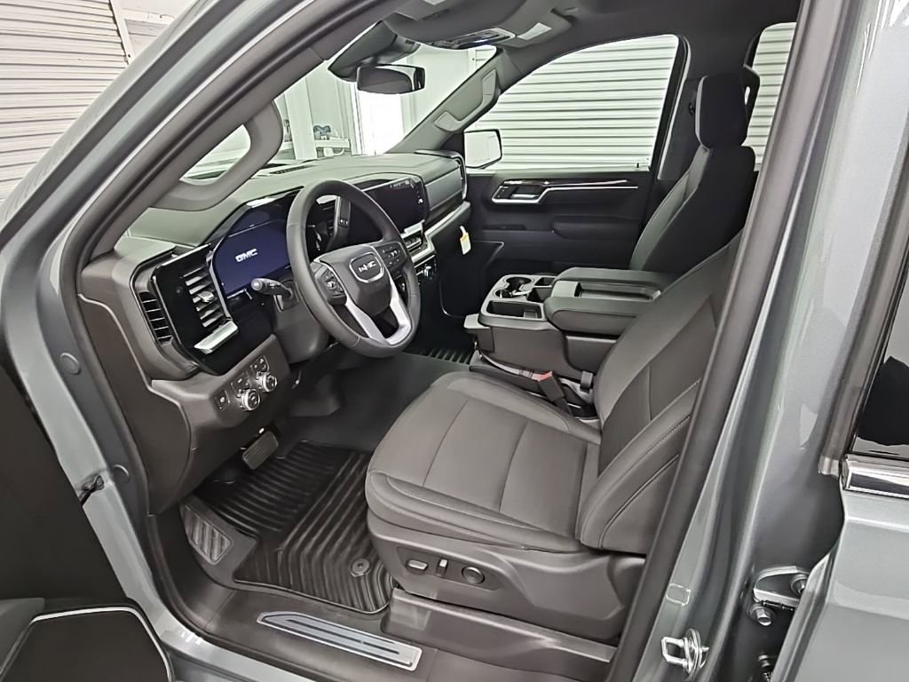 New 2026 GMC Sierra 1500 SLE w/ Preferred Package image 10