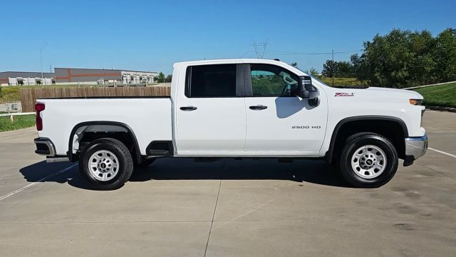 New 2026 Chevrolet Silverado 2500 W/T AWD/4WD image 9