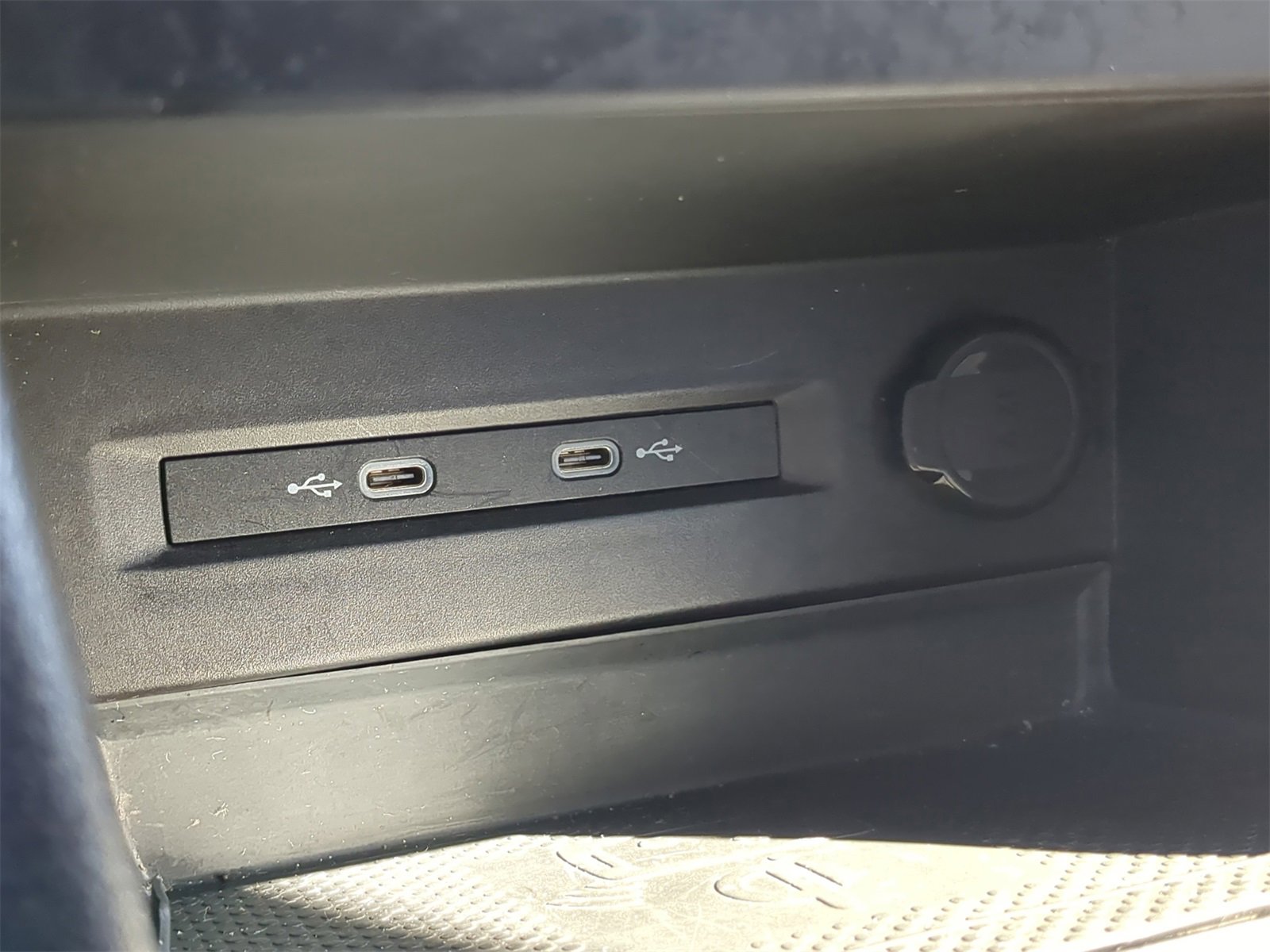 Used 2022 Volkswagen Taos SE image 24