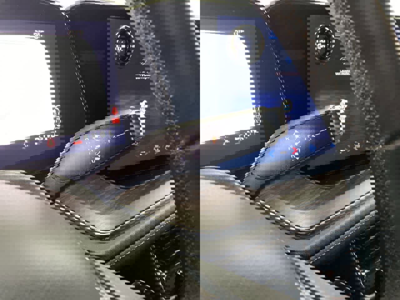 Used 2025 Chevrolet Tahoe Z71 image 27