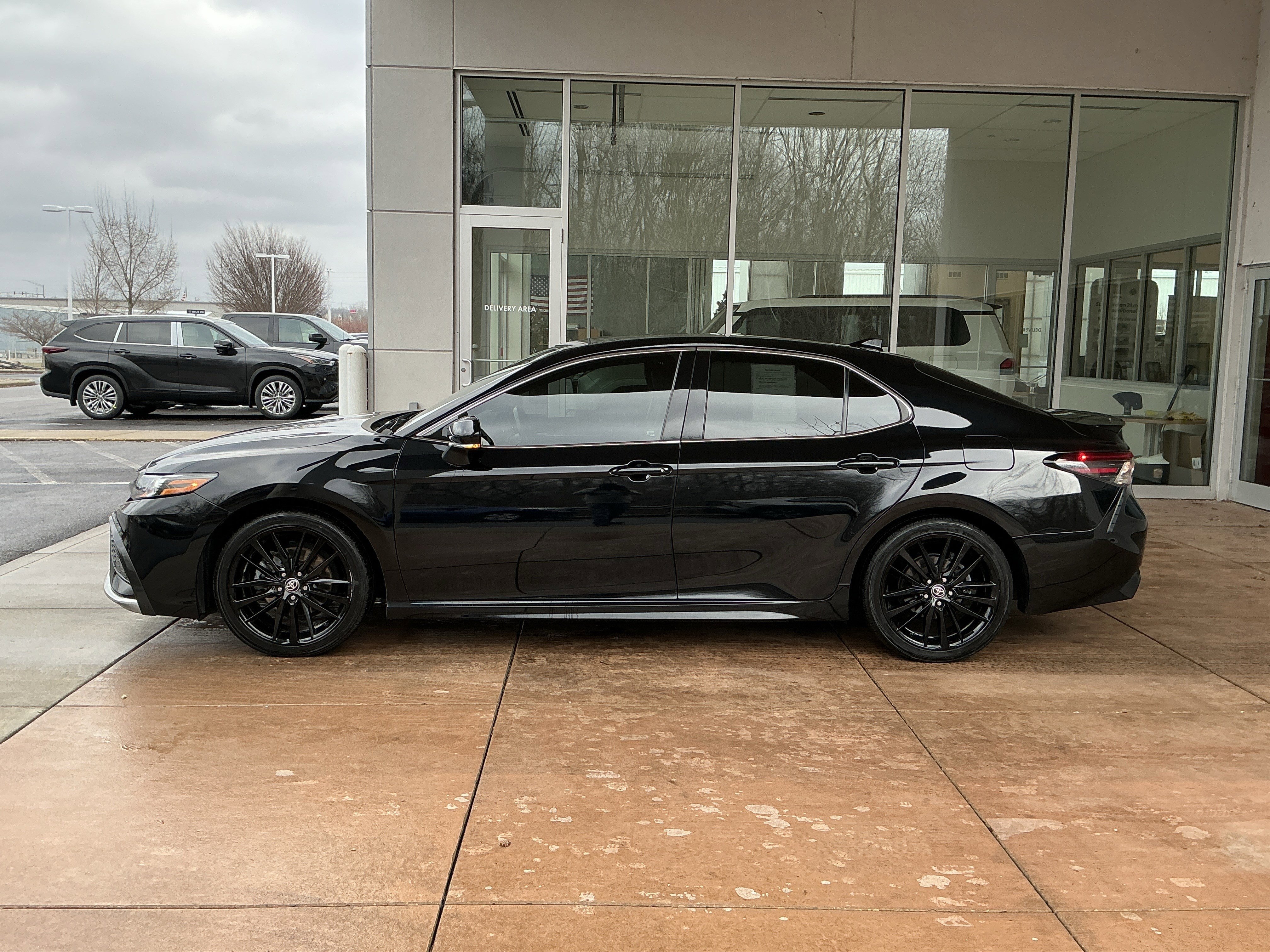 Used 2023 Toyota Camry XSE image 19