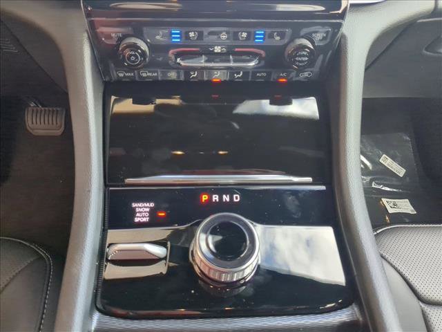 New 2025 Jeep Grand Cherokee L Limited w/ Luxury Tech Group II image 11