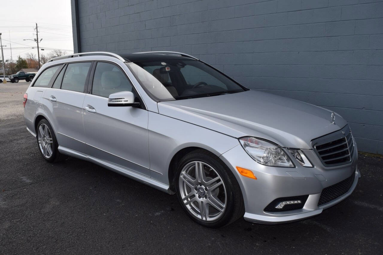 Used 2011 Mercedes-Benz E 350 4MATIC Wagon image 22