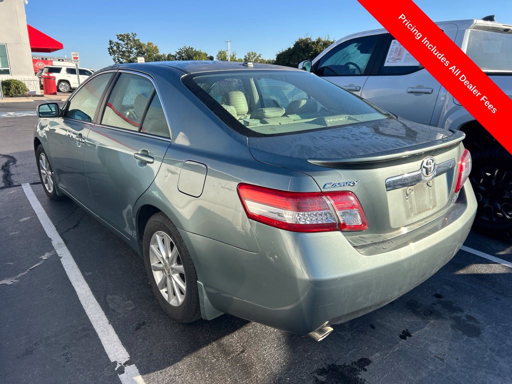 Used 2011 Toyota Camry XLE w/ XLE Extra-Value Pkg #1 FWD image 8