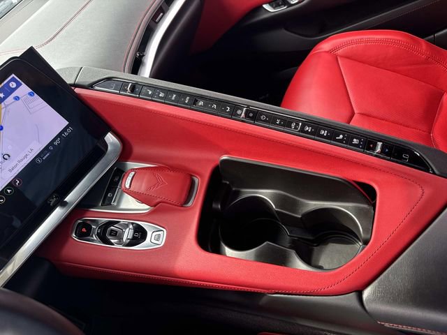 Used 2022 Chevrolet Corvette Stingray Preferred Conv w/ Z51 Performance Package RWD image 22