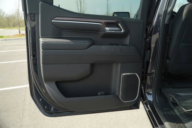 Used 2023 Chevrolet Silverado 1500 RST w/ Convenience Package II image 18