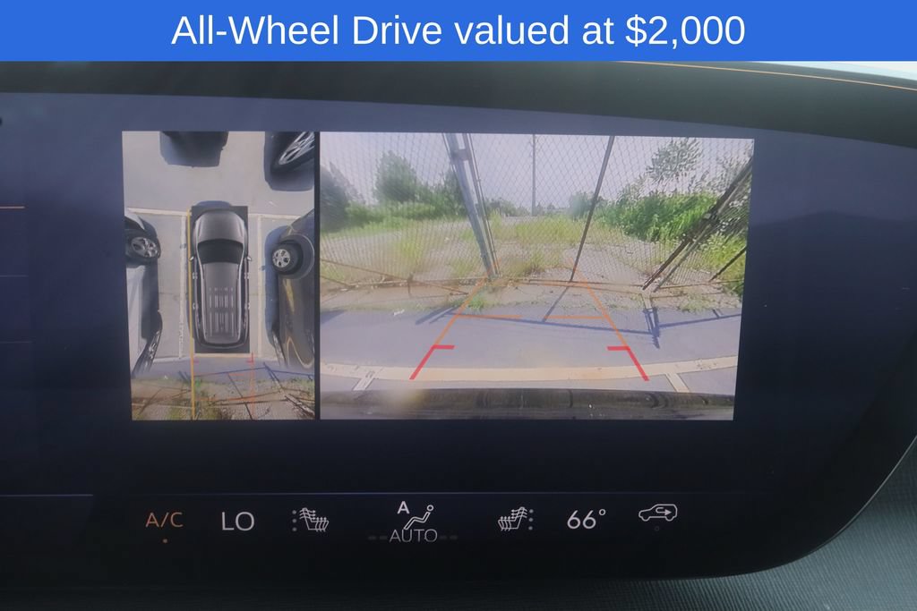 Used 2025 Buick Enclave Preferred AWD/4WD image 4