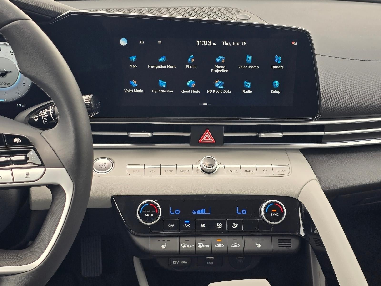 New 2026 Hyundai Elantra Limited FWD image 15