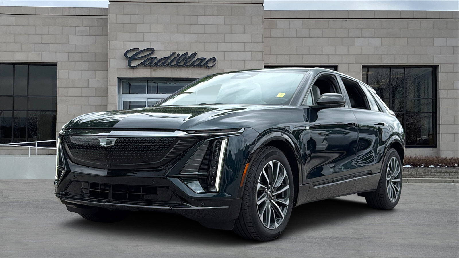 Certified 2024 Cadillac Lyriq Sport w/ LPO, Floor Liner Package AWD/4WD image 5