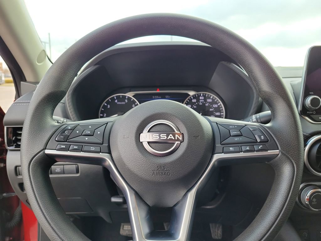 Used 2025 Nissan Sentra SV image 22