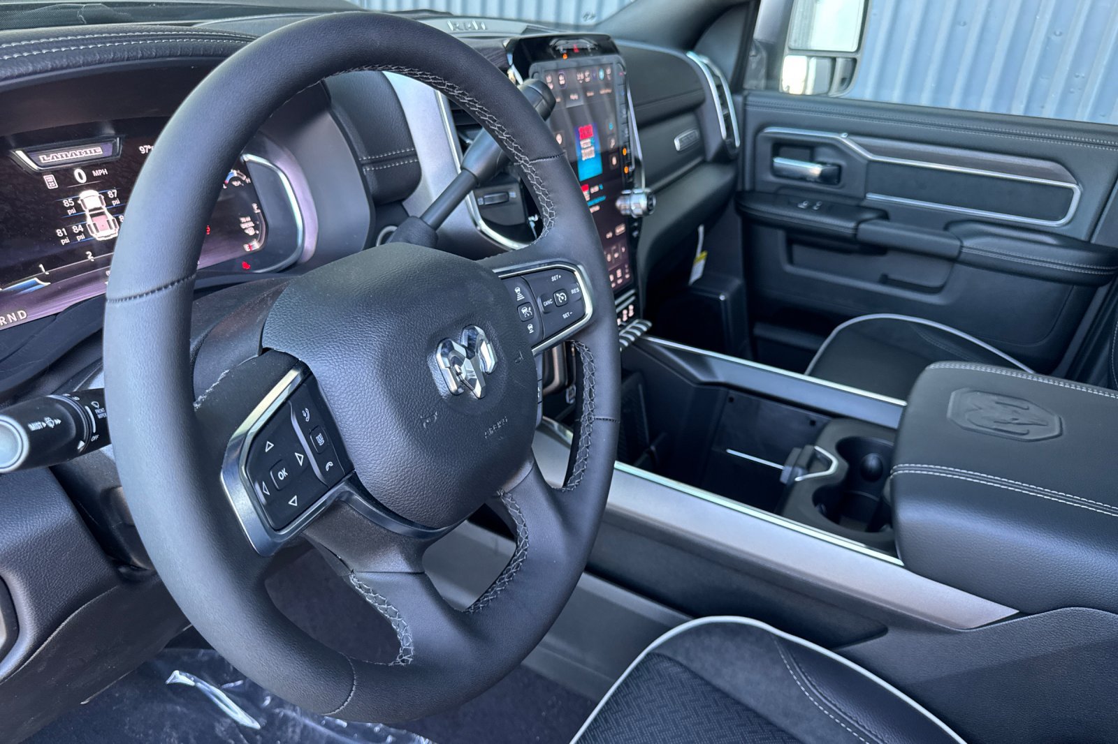 New 2027 RAM 3500 Laramie w/ Night Edition AWD/4WD image 9