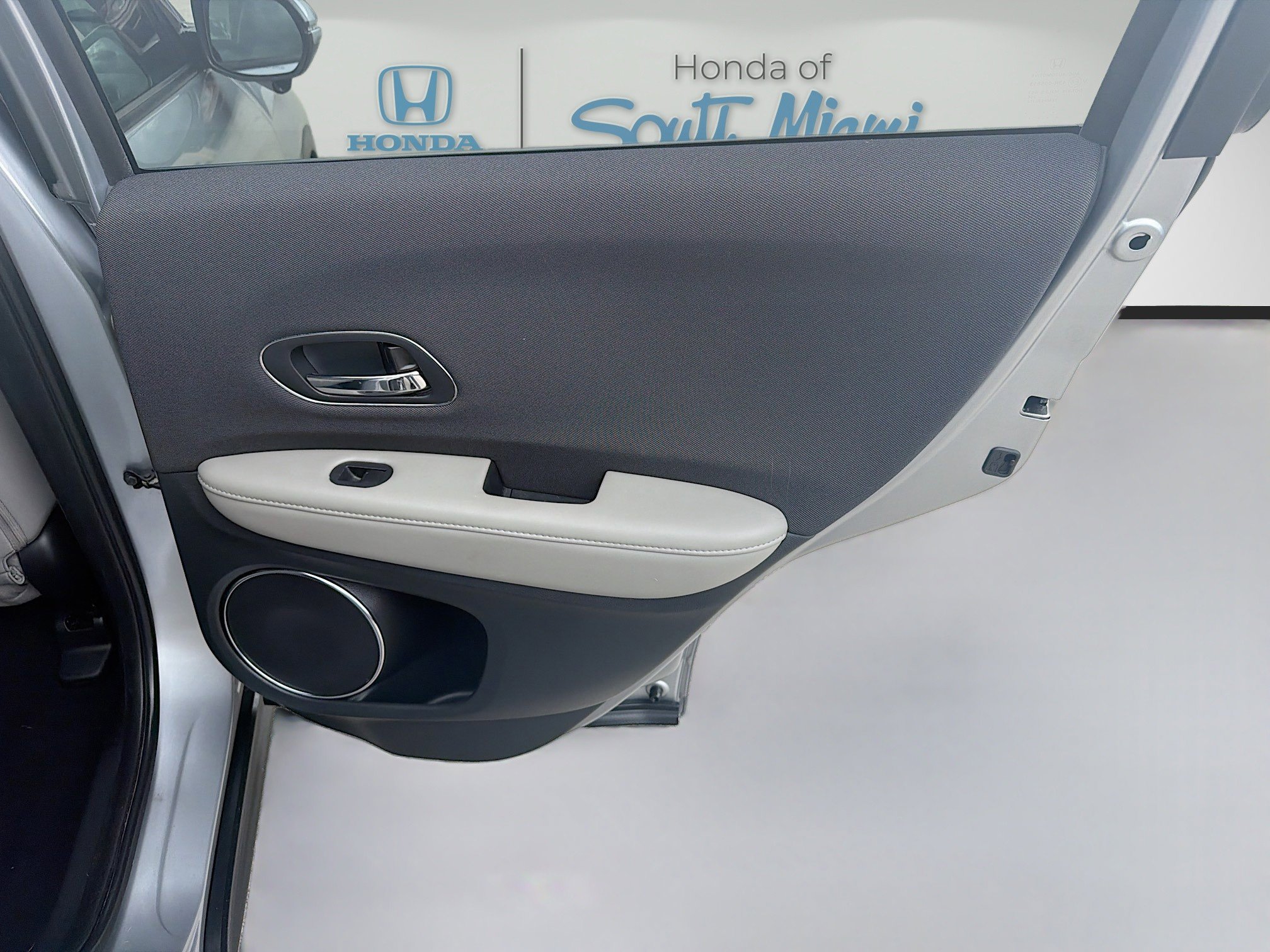 Certified 2022 Honda HR-V EX image 29