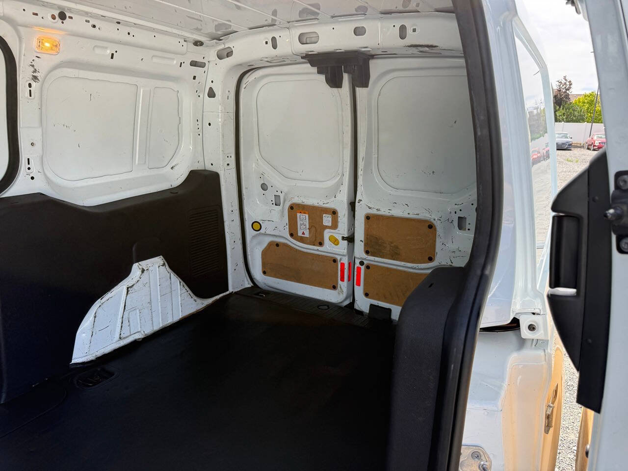 Used 2016 Ford Transit Connect XL FWD image 29