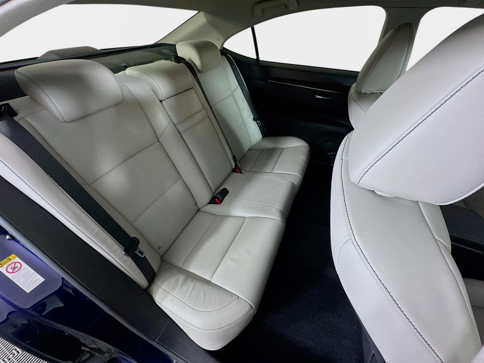 Used 2015 Lexus ES 350 350 w/ Luxury Package image 27