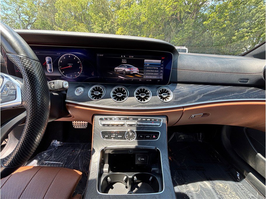 Used 2018 Mercedes-Benz E 400 Coupe image 10