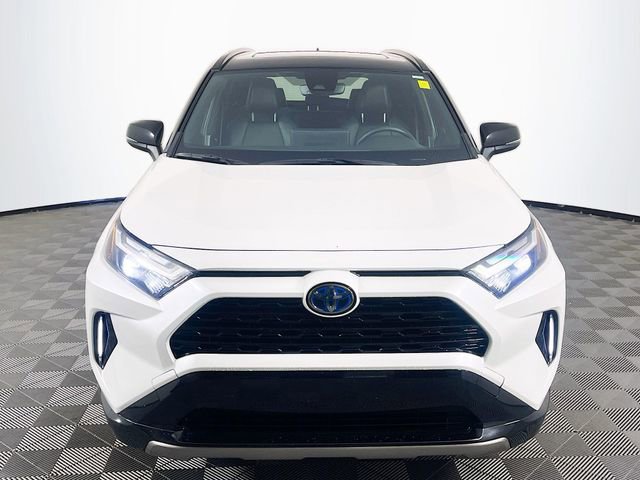 Used 2023 Toyota RAV4 XSE AWD/4WD image 3