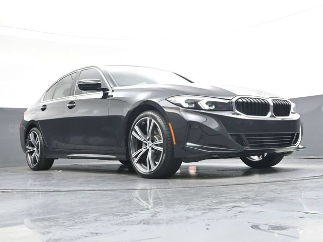 Used 2024 BMW 330i Sedan w/ Convenience Package RWD image 29