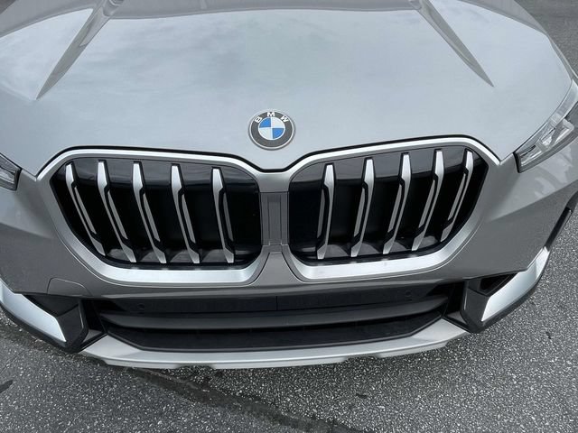 Used 2025 BMW X1 xDrive28i w/ Convenience Package AWD/4WD image 3