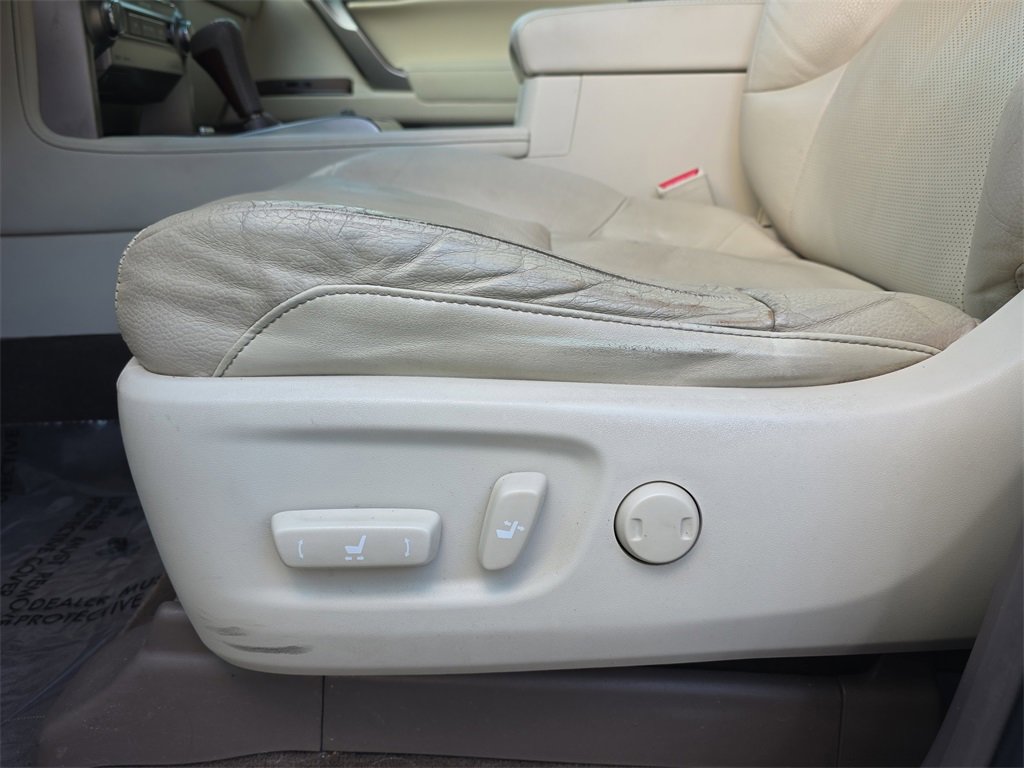 Used 2015 Lexus GX 460 image 30