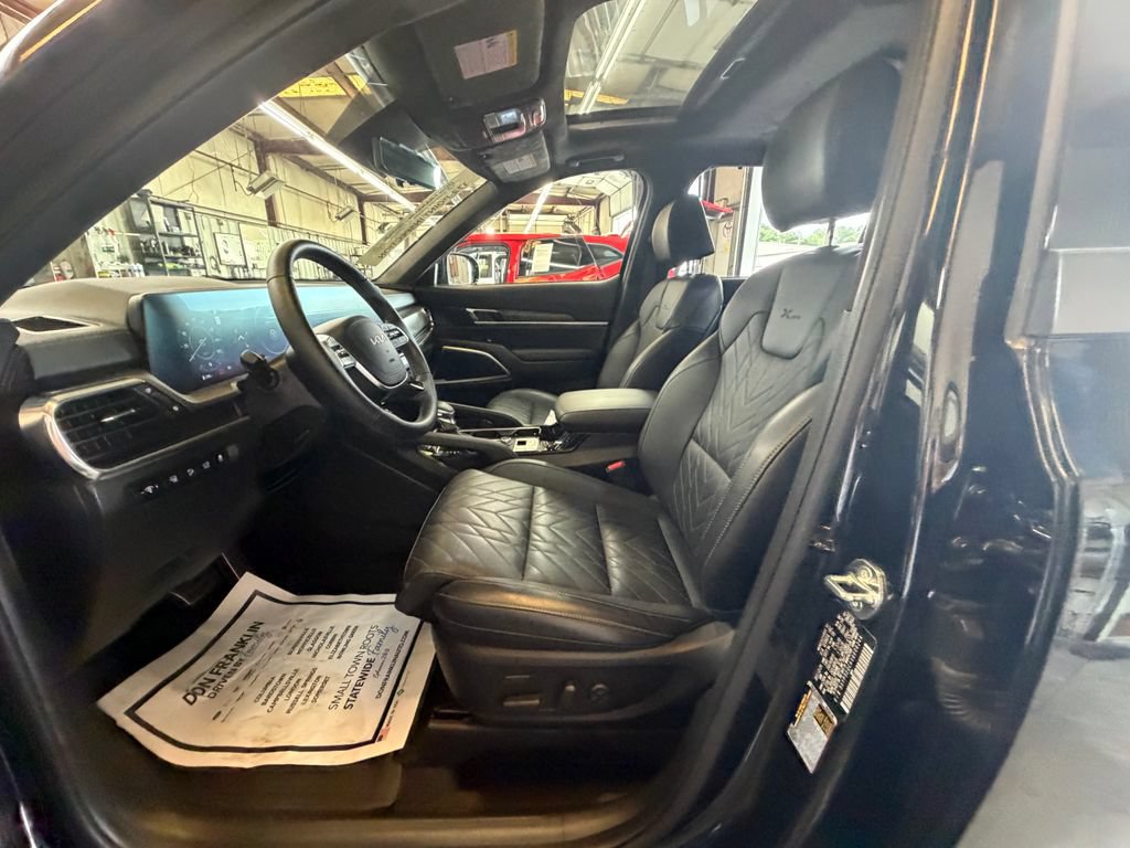 Used 2025 Kia Telluride SX Prestige X-Pro AWD/4WD image 9