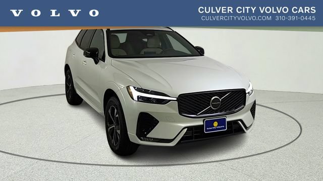 Used 2026 Volvo XC60 B5 Core AWD/4WD image 1