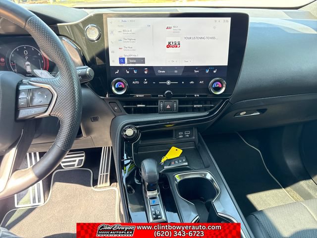 Used 2024 Lexus NX 350 F Sport AWD/4WD image 18