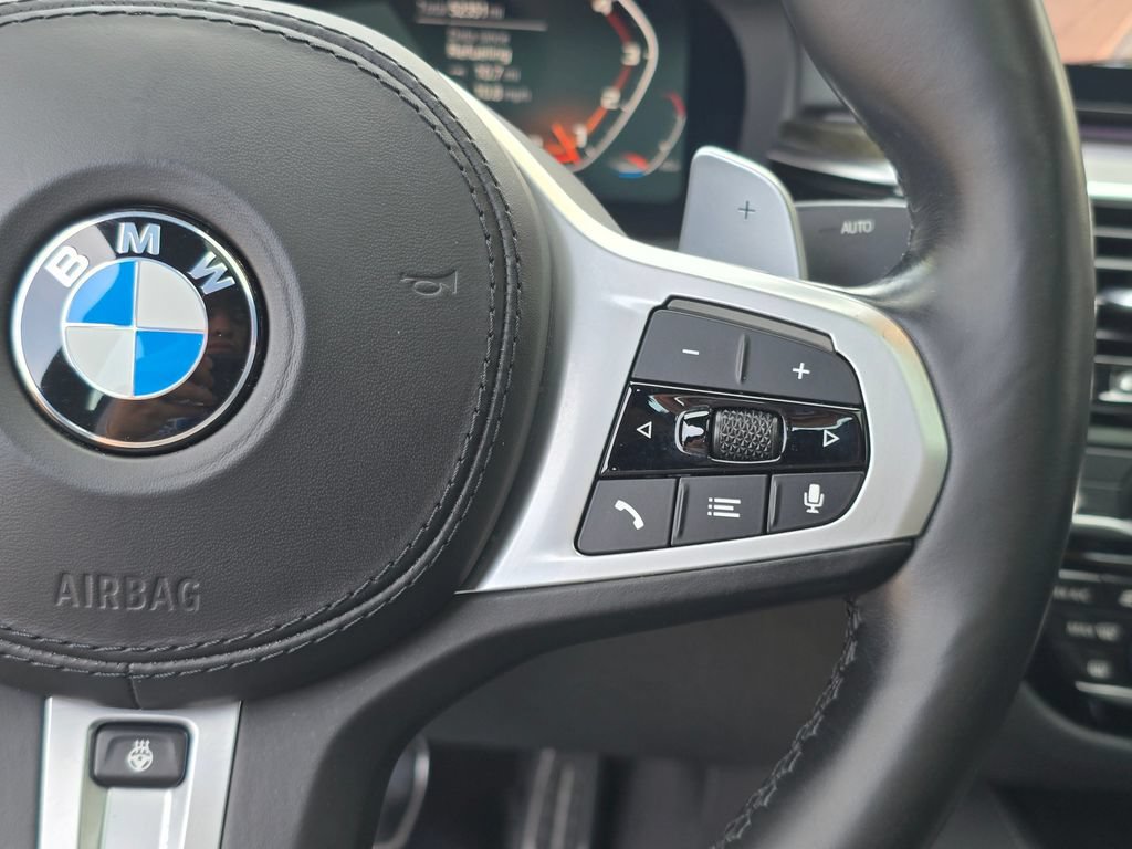 Used 2021 BMW M550i xDrive w/ Executive Package AWD/4WD image 21
