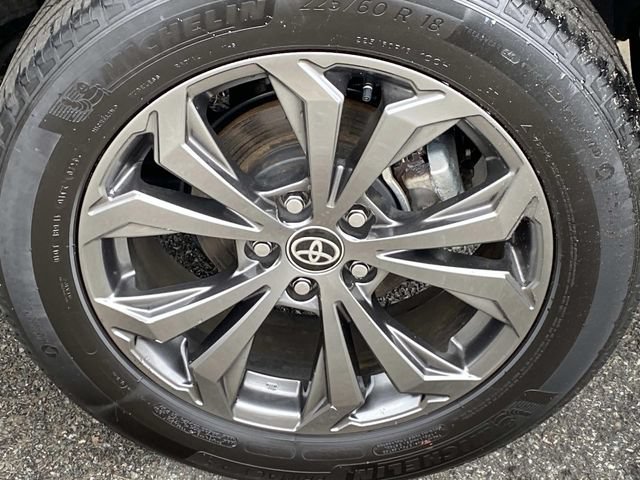 Used 2024 Toyota RAV4 XLE Premium w/ Weather Package AWD/4WD image 31