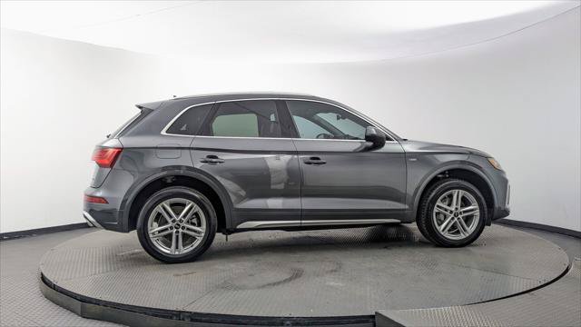 Used 2023 Audi Q5 e Premium Plus w/ Premium Plus Package AWD/4WD image 9