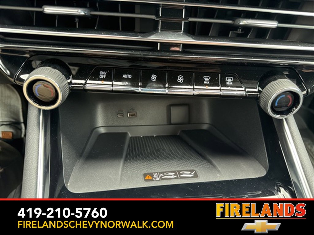 New 2025 Chevrolet Traverse LT w/ Enhanced Driving Package image 27