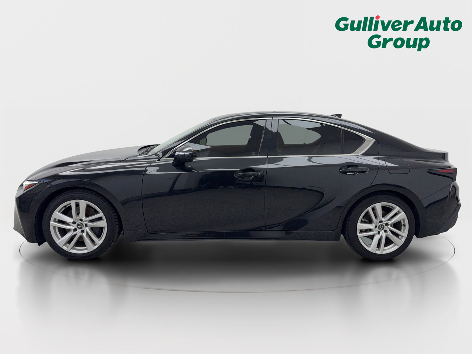 Used 2023 Lexus IS 300 w/ Comfort Package RWD image 3