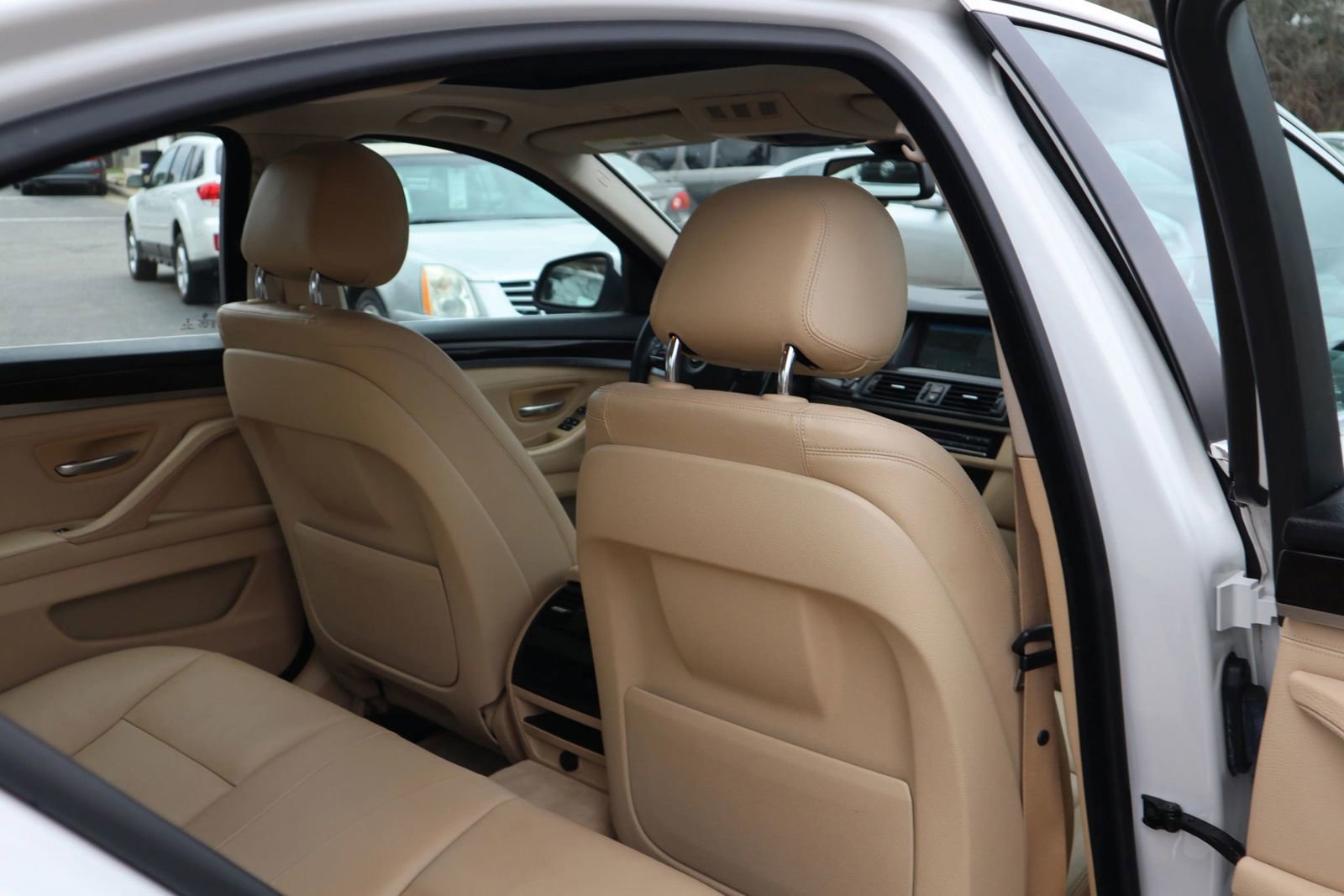 Used 2015 BMW 528i Sedan image 17