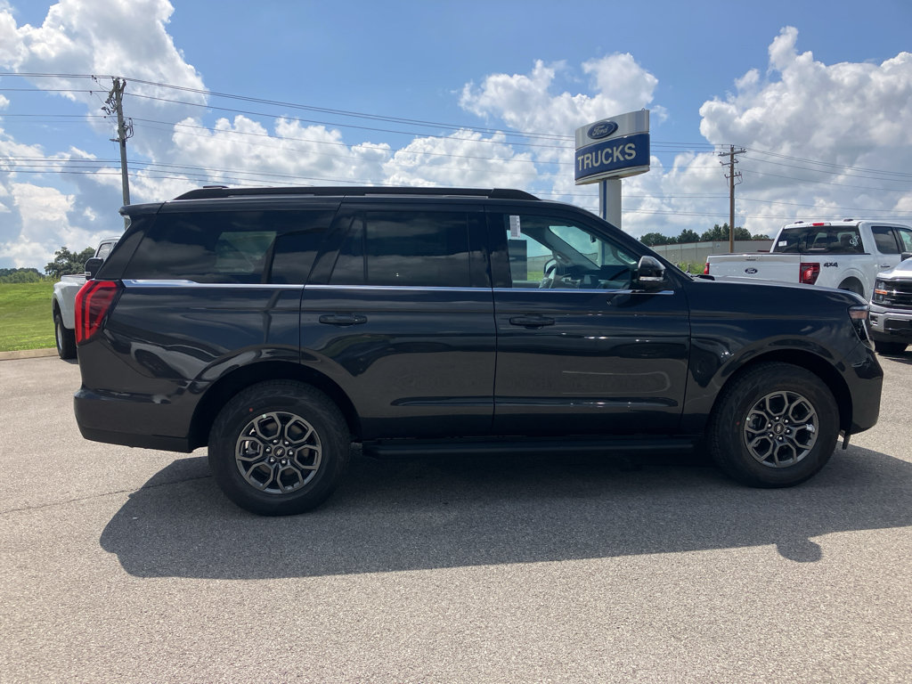 New 2027 Ford Expedition Active AWD/4WD image 4