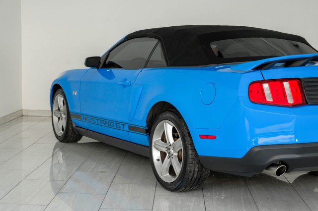 Used 2010 Ford Mustang GT Premium RWD image 51