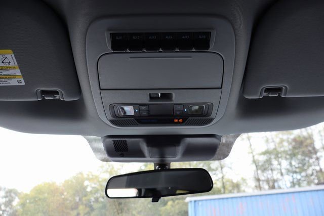 New 2026 Ford F550 4x4 Supercab Super Duty image 27