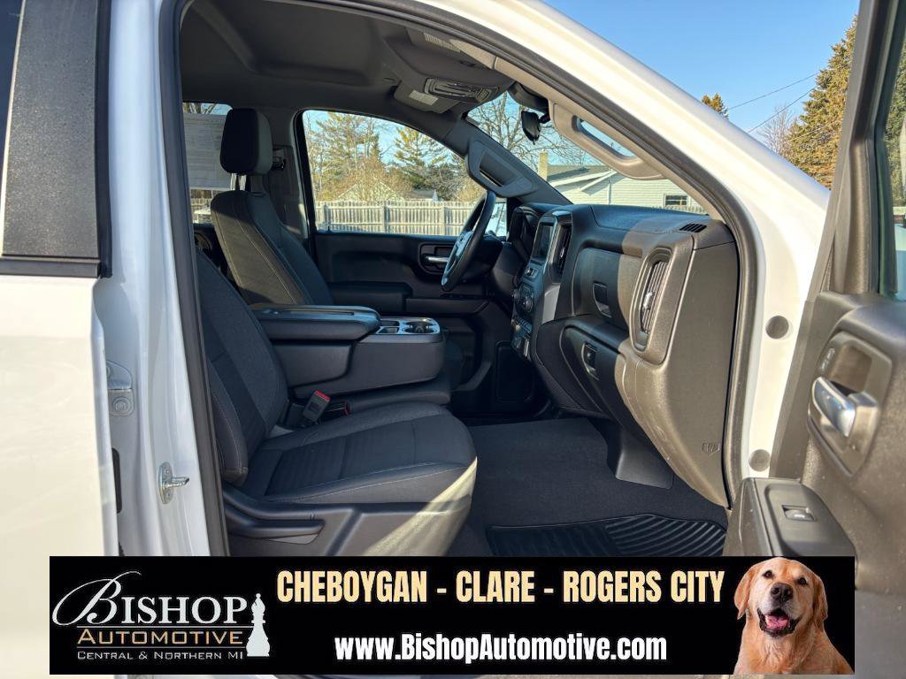 Used 2023 Chevrolet Silverado 1500 Custom image 33